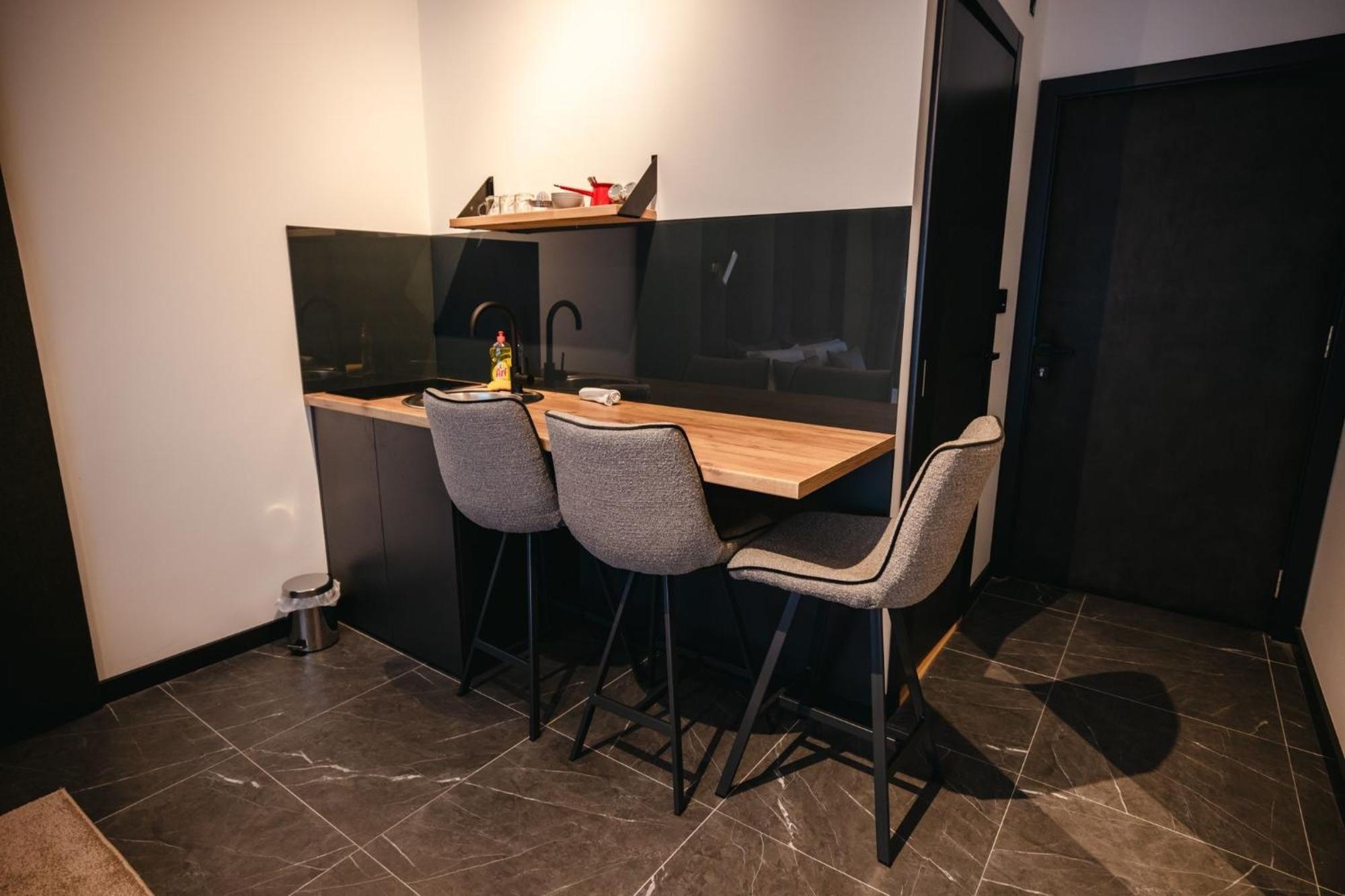 Sunshine Apartments - Valjevo Exterior foto